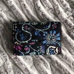 Vera Bradley RFID wallet
